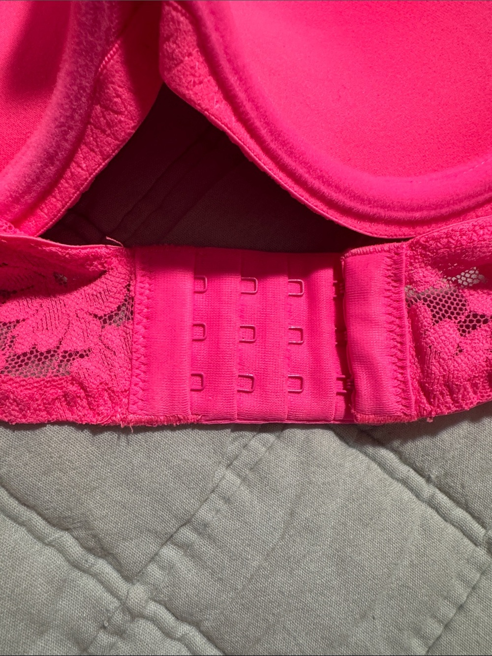 No Boundaries Hot Pink Lace Push-Up Bra - Picture 5 of 5
